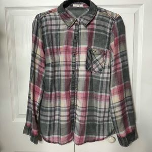 Maurices flannel size M